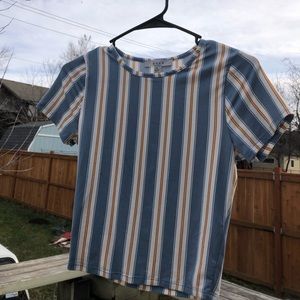 Gaze stripped cropped t shirt